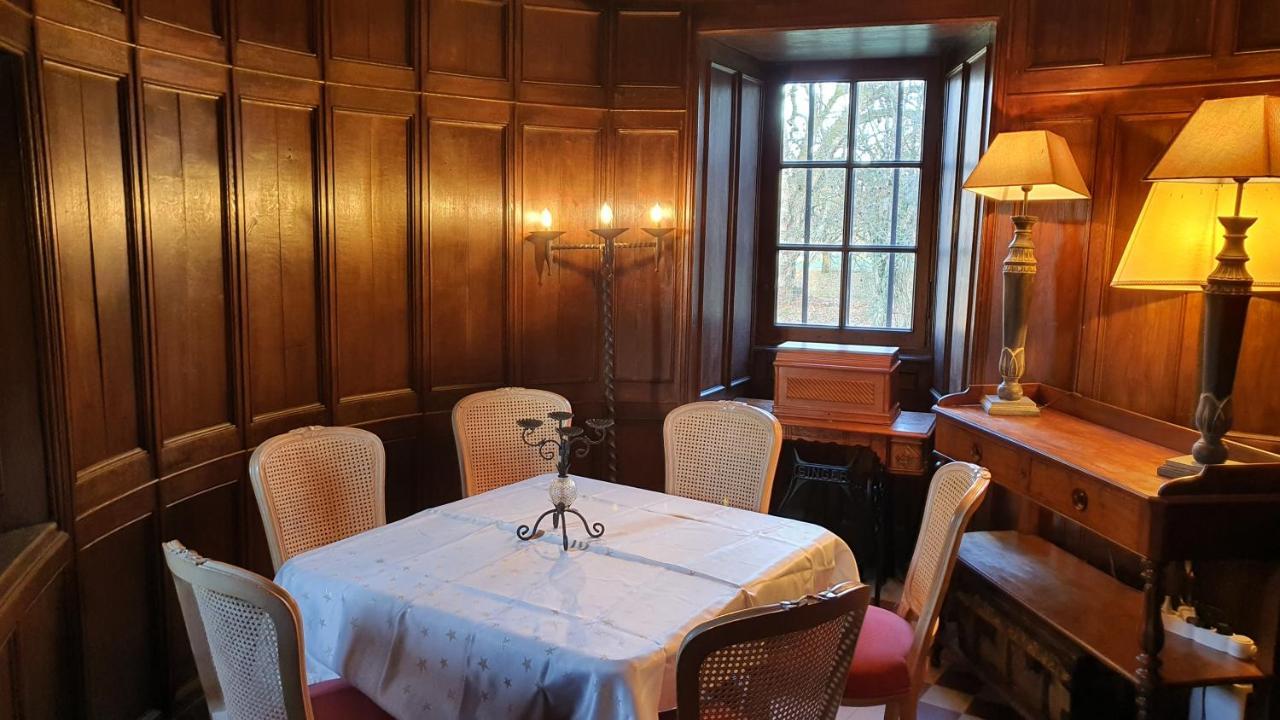 Chateau De La Frogerie Maulévrier Esterno foto
