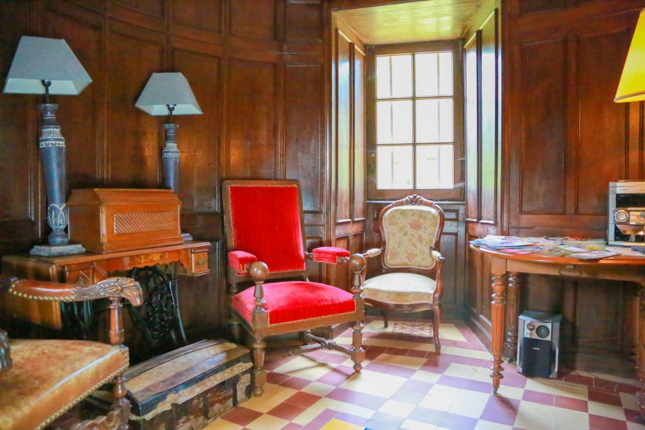 Chateau De La Frogerie Maulévrier Esterno foto